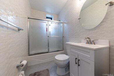 The Broadway unit 115, Long Beach, NY 11561 - photo 6