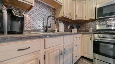 10611 Baker St, Crown Point, IN 46307 - photo 4