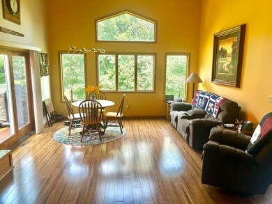 2280 Prairie View Rd, Decorah, IA 52101 - photo 6