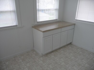 743 ann st. 018