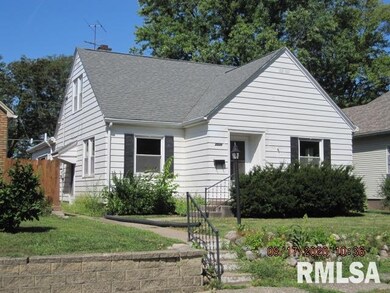 2029 3rd St, Moline, IL 61265 - photo 2