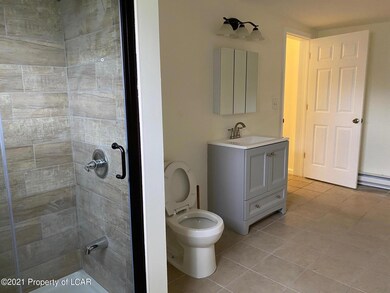 236 Maffett St, Wilkes-Barre, PA 18705 - photo 6