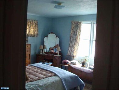 1207 Red Hill Rd, Red Hill, PA 18076 - photo 7