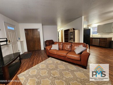 4203 Hayes St unit 2, Anchorage, AK 99503 - photo 5
