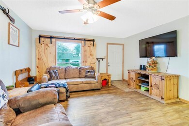 603 Travis St, Ennis, TX 75119 - photo 4