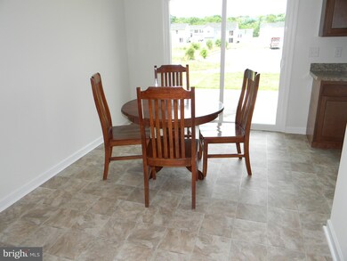 121 Ostrich Ln, Inwood, WV 25428 - photo 4