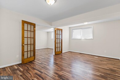 208 45th St NE, Washington, DC 20019 - photo 3