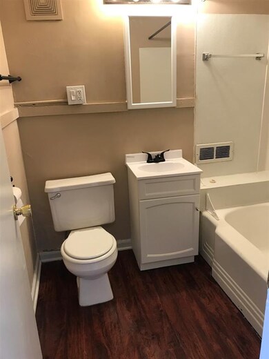 749 Front St unit 1, Aurora, IL 60505 - photo 5