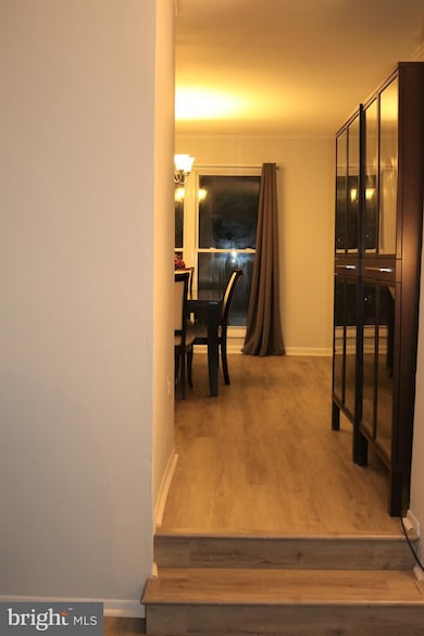 128 Middle Point Ct, Gaithersburg, MD 20877 - photo 7