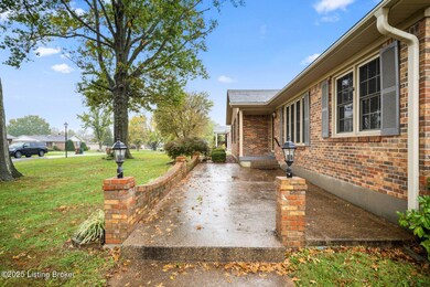 4908 Ruby Way, Shepherdsville, KY 40165 - photo 7