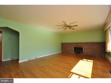 820 Washington St, Shoemakersville, PA 19555 - photo 7