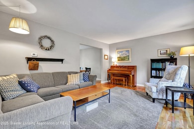 2712 Montego Dr, Lansing, MI 48912 - photo 7