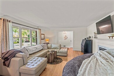 Living Room  172 Highvue Drive