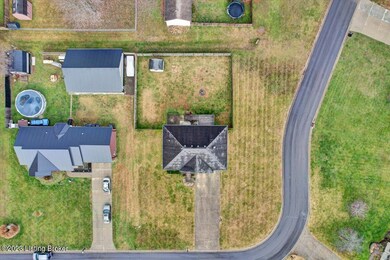 565 Helmwood Cir, Mount Washington, KY 40047 - photo 5