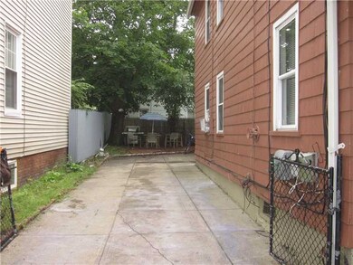 128 Carpenter St, Providence, RI 02903 - photo 2