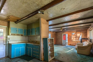 192 Finch Rd, Kerby, OR 97531 - photo 5