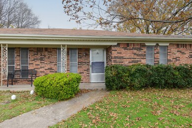 3302 Stanford St unit A, B, Greenville, TX 75401 - photo 3