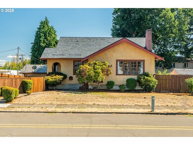 175 E Gloucester St, Gladstone, OR 97027 - photo 2