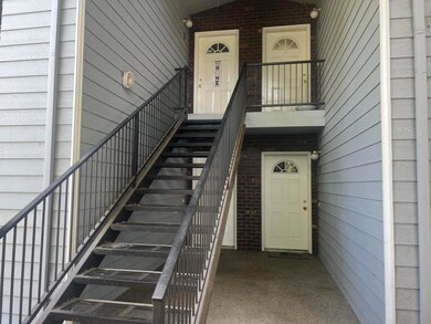 571 Briarwood Dr, Central Point, OR 97502 - photo 3