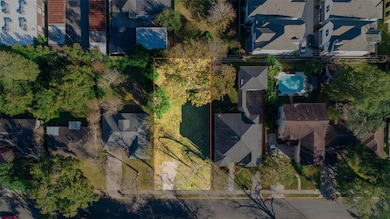 1730 Bayram Dr, Houston, TX 77055 - photo 6