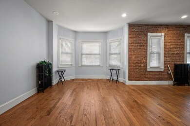493 Broadway unit 2, Somerville, MA 02145 - photo 2