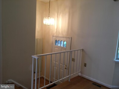 2394 Branleigh Park Ct, Reston, VA 20191 - photo 6