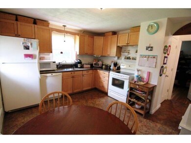 78 Springdale Rd, Manchester, NH 03103 - photo 6