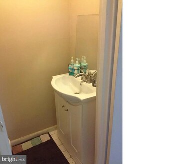 218 Arbour Ct, North Wales, PA 19454 - photo 7