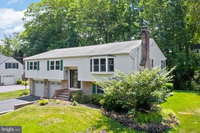 17 Berkshire Dr, Wallingford, PA 19086 - photo 2