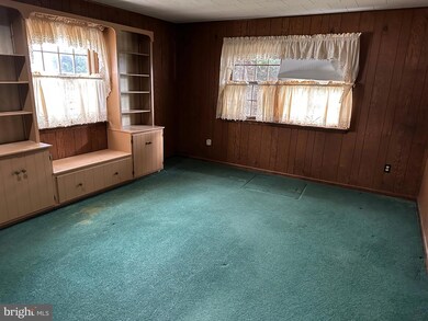 929 E Walnut St, Palmyra, PA 17078 - photo 6