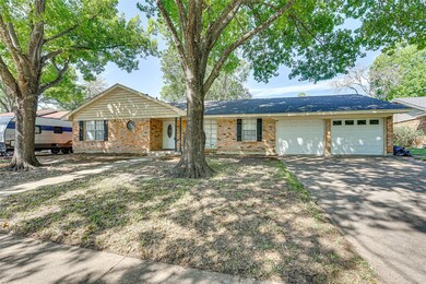 1207 Red Oak St, Ennis, TX 75119 - photo 4