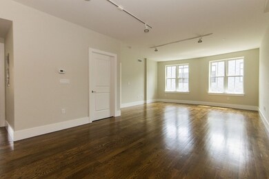 10 Saint George St unit 104, Boston, MA 02118 - photo 2