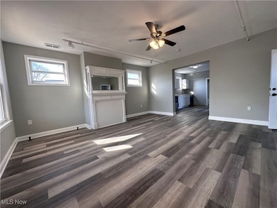 1884 E 81st St unit 3, Cleveland, OH 44103 - photo 3