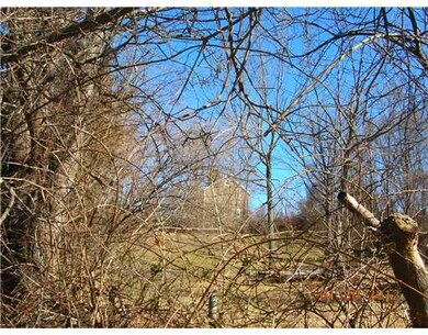 9 Fogarty St, Cumberland, RI 02864 - photo 3