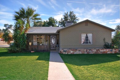 2945 E Mulberry Dr Phoenix AZ-large-002-