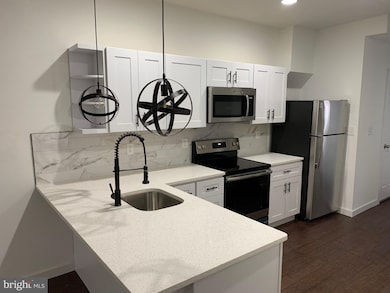 144 N Wilton St, Philadelphia, PA 19139 - photo 2