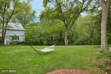 1100 Janneys Ln, Alexandria, VA 22302 - photo 2