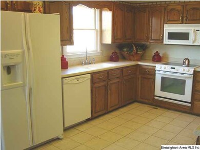 1307 13th St, Pleasant Grove, AL 35127 - photo 4