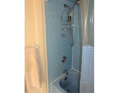 206 Washington St unit 2, Marblehead, MA 01945 - photo 7