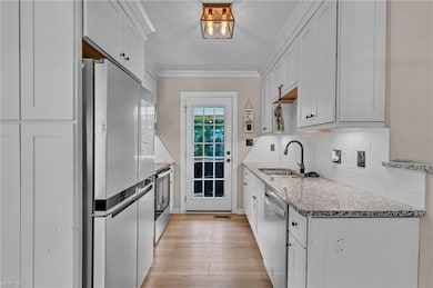 1006 de Gaule St, Newport News, VA 23605 - photo 7