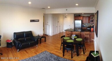 275 Greenwich Ave unit 2A, Greenwich, CT 06830 - photo 2