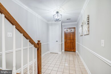 3568 S George Mason Dr unit 12, Alexandria, VA 22302 - photo 5