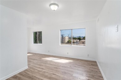 7254 Vassar Ave unit 308, Canoga Park, CA 91303 - photo 7