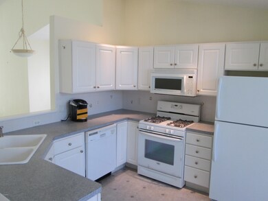 2358 Whimbrel Ct NE unit 50, Grand Rapids, MI 49505 - photo 2