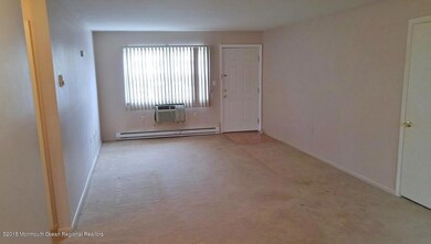 Living Room (1024x579)