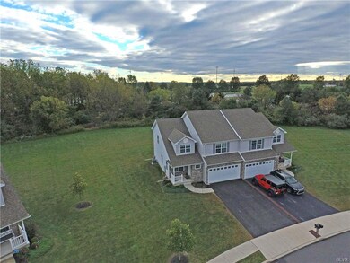 882 S Fork Dr, Easton, PA 18040 - photo 3