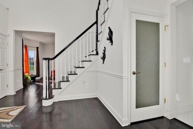 136 Hankins Rd, Hightstown, NJ 08520 - photo 4