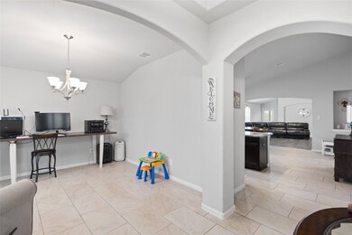 727 Rim Water Dr, Alvin, TX 77511 - photo 5