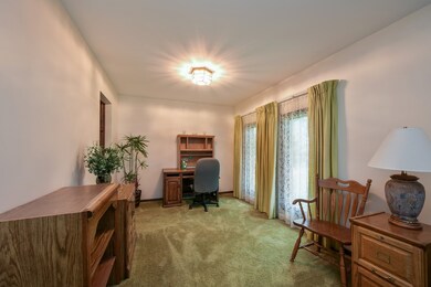 3241 S Schultz Dr, Lansing, IL 60438 - photo 5