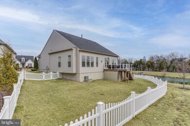41695 Brookebourough Ct, Aldie, VA 20105 - photo 3